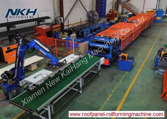 comprare Macchina per la formazione di rotoli a doppio strato con robot di palletizzazione, porta della persiana e pannello ondulato online manufacture