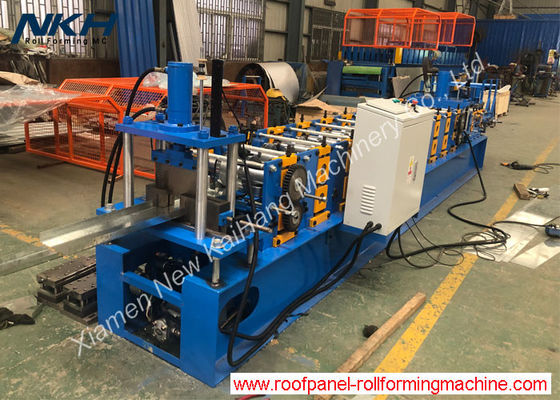 comprare Rotolo dello strato del Purlin di controllo dello SpA che forma macchina con la lama di Cr12Mov online manufacture