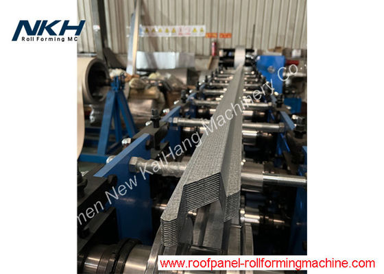 45 gradi taglio batten roll forming machine per la decorazione del tetto interno batten top hat panel con auto stacking