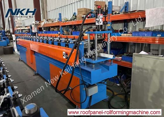 Batten Roll Forming Machine per la decorazione del tetto interno Batten Roof Top Hat Panel